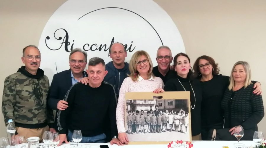 Mascali, compagni di classe si riuniscono 50 anni dopo