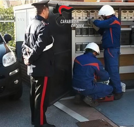 Furti di acqua ed energia elettrica: denunciati in 26