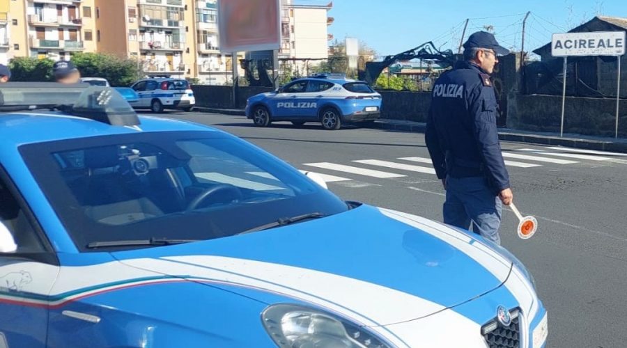 Acireale, scoperti due autolavaggi abusivi: chiusi e sanzionati