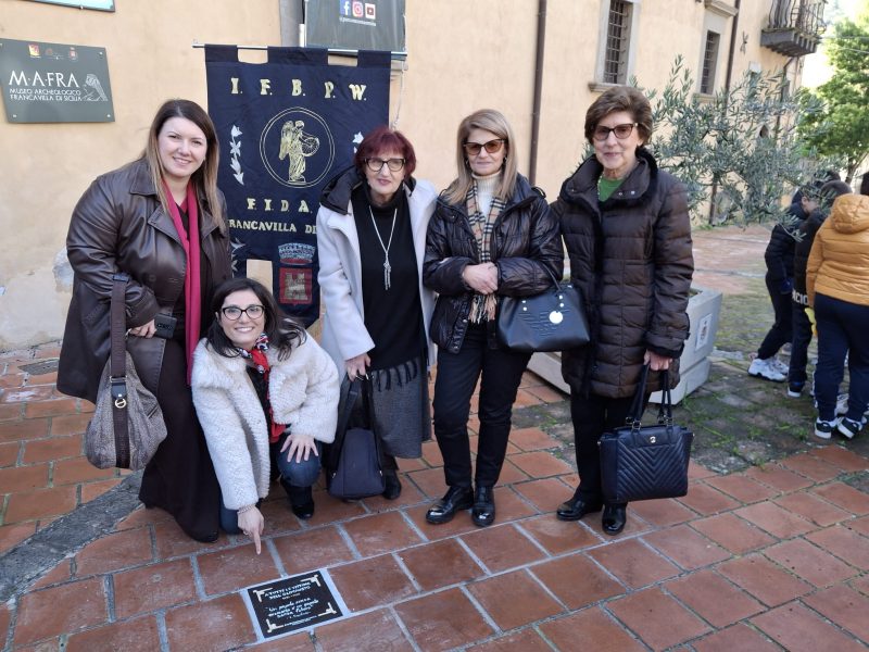 Francavilla di Sicilia, in occasione del “Giorno della Memoria”, posata la “Pietra della Memoria”