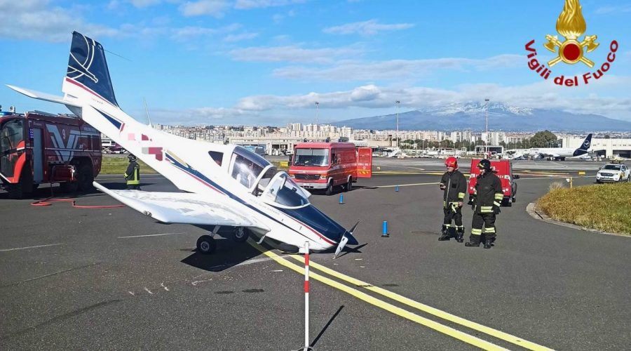 Incidente ad un piccolo aeromobile a Fontanarossa, intervento dei Vvf