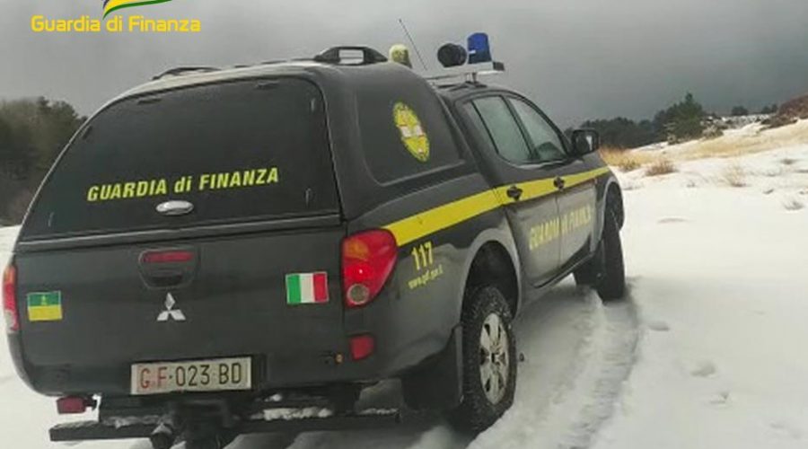 Etna, accusa un problema muscolare e non può proseguire l’escursione: soccorso dal S.A.G.F.