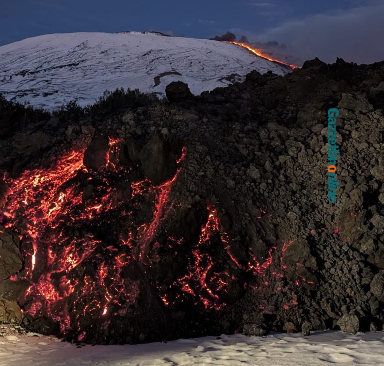 Eruzione Etna: la Protezione Civile regionale monitora la colata lavica che ha raggiunto la quota di 1.850 metri