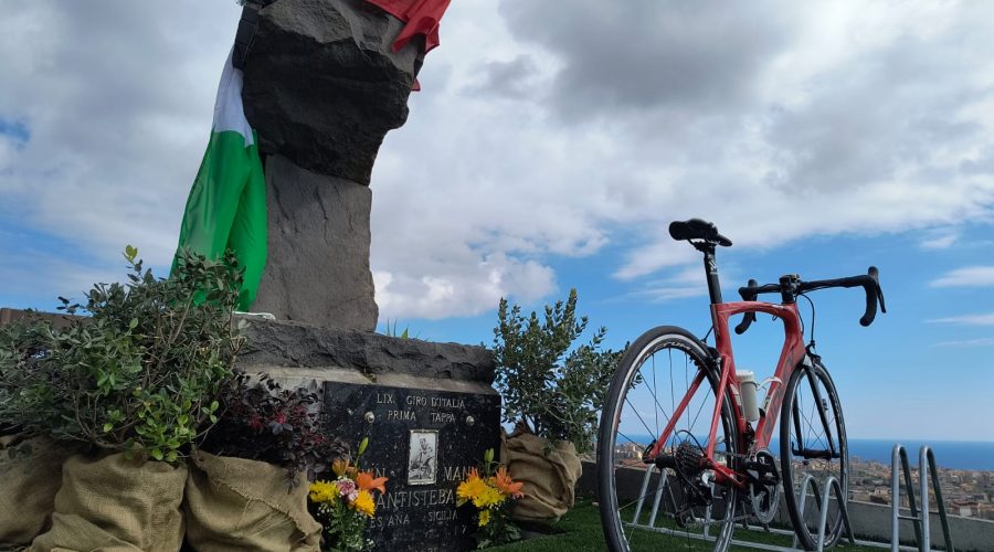 Aci Sant’Antonio: intitolata stamane via Santisteban, il ciclista scomparso durante la prima tappa del ‘Giro d’Italia’ del 1976