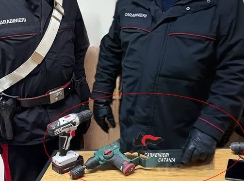 Furto nella notte in un negozio: 34enne recidivo individuato dai Carabinieri. Denunciato