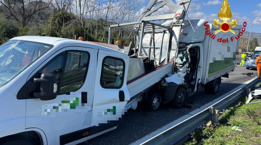 Incidente sulla A18 tra Giarre e Acireale. Lunghe code