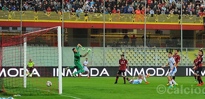 Calcio Catania, buon pareggio a Foggia