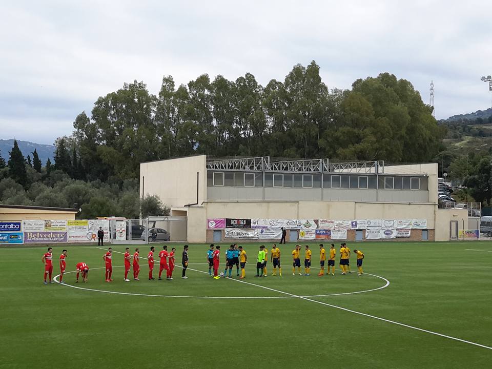 Calcio: il Giarre espugna Rocca di Capri Leone per 0-3